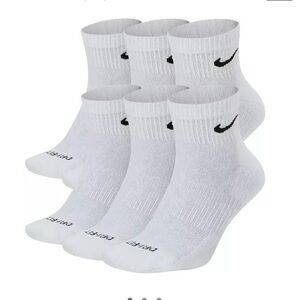 Nike Dri-FIT Everyday Plus Cushioned Training Ankle Socks - 6 Pack
